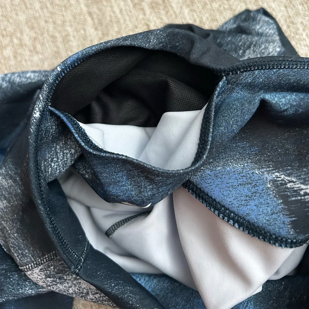 Nike One Training Leggings - Picture 4 of 11